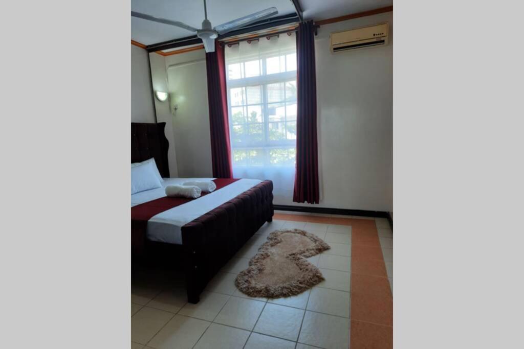 Nyali 3 Bedroom Apartment With Parking, Wifi, Ac Mombasa Exterior photo